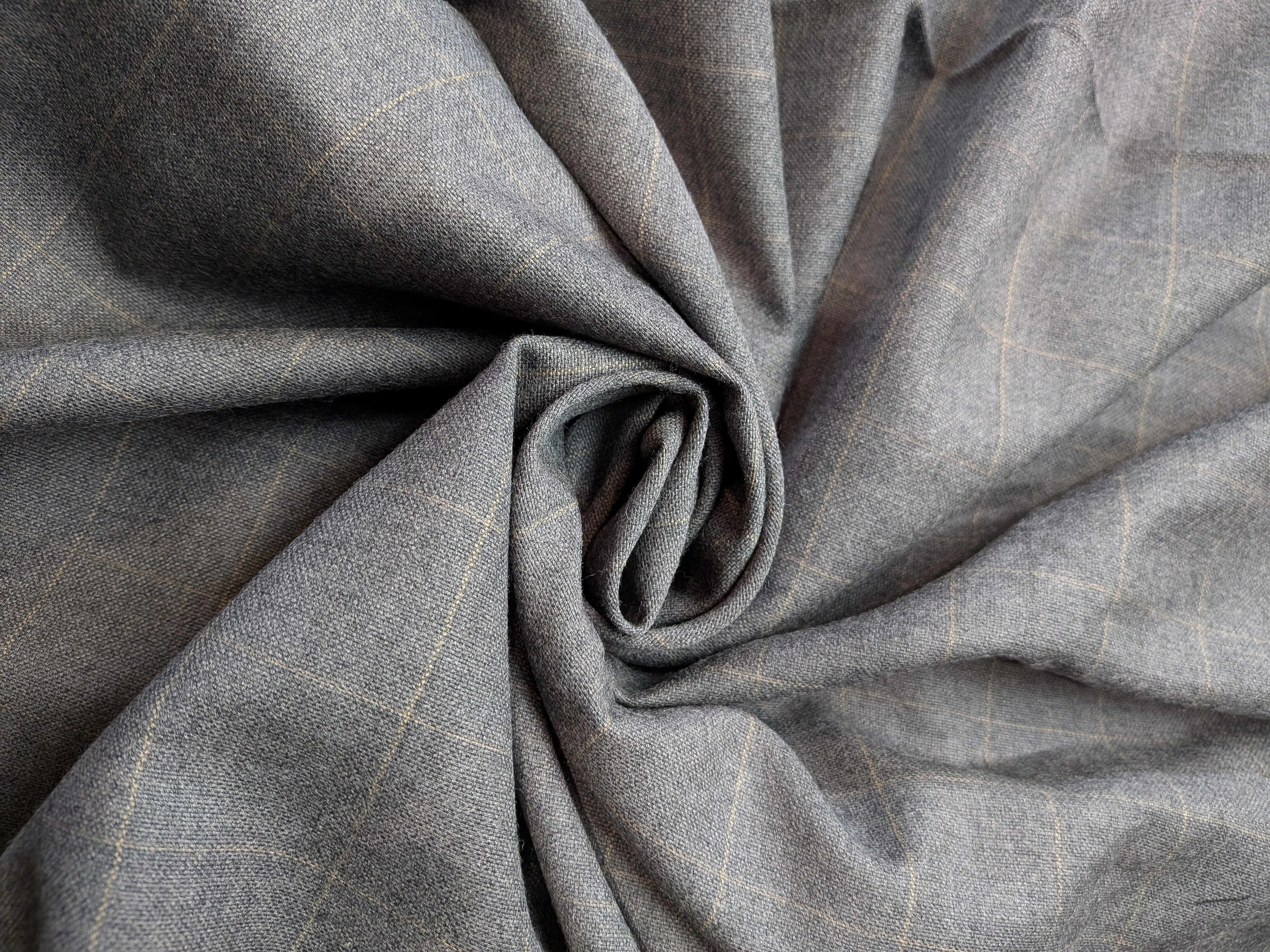 Platinum Gray Worsted Weight Wool 58